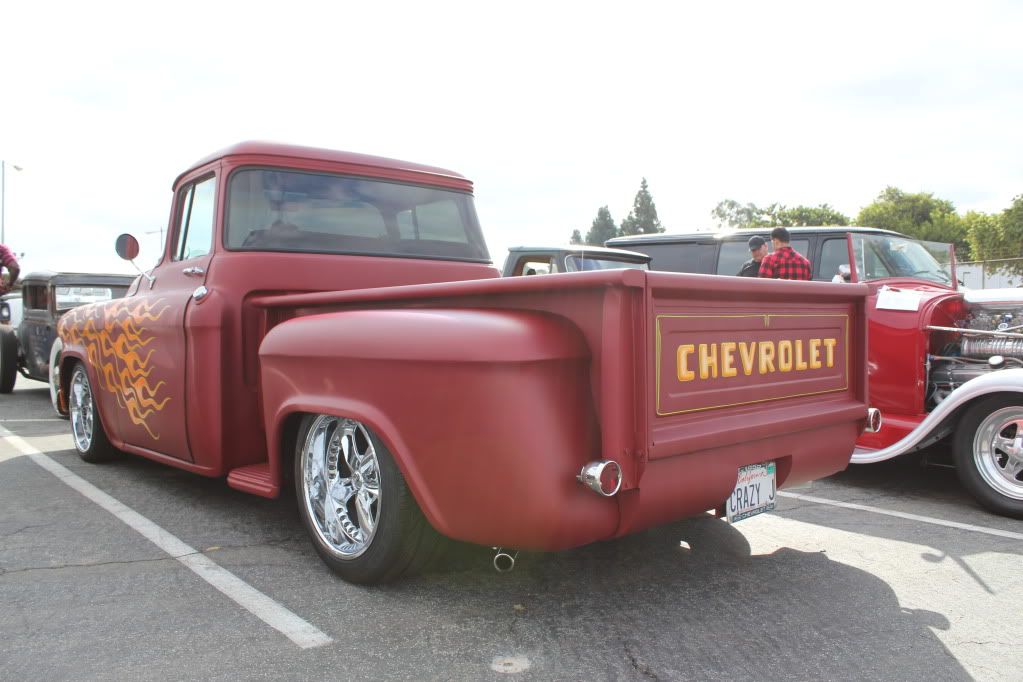 Long Beach Swap Meet Pics - Hot Rod Forum : Hotrodders Bulletin Board